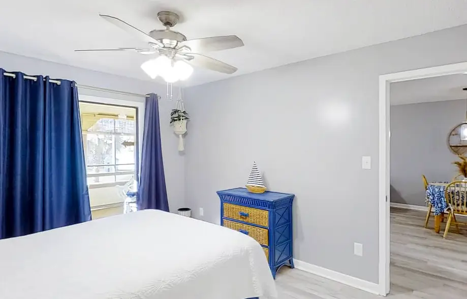 Refreshing lake view condo with pool, hot tub, patio, tennis court, & kitchen