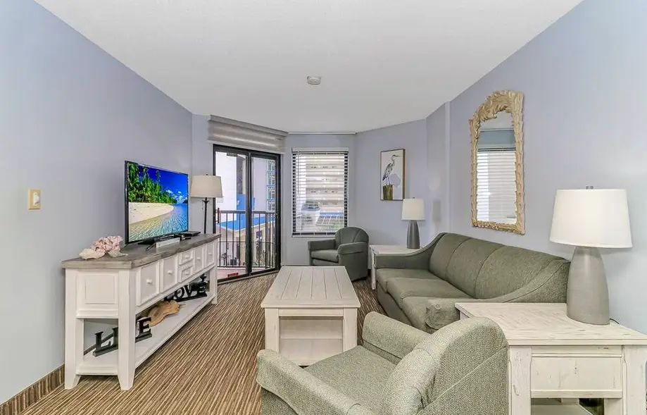 Oceanview beautiful 2BD, 2BA condo, Beach Colony